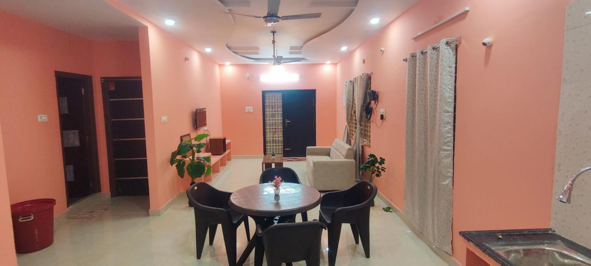 Ruhithahomestay- Ac Rooms-Free Wifi- Android Tv - Near To Alipiri- Door Service Tirupati Esterno foto