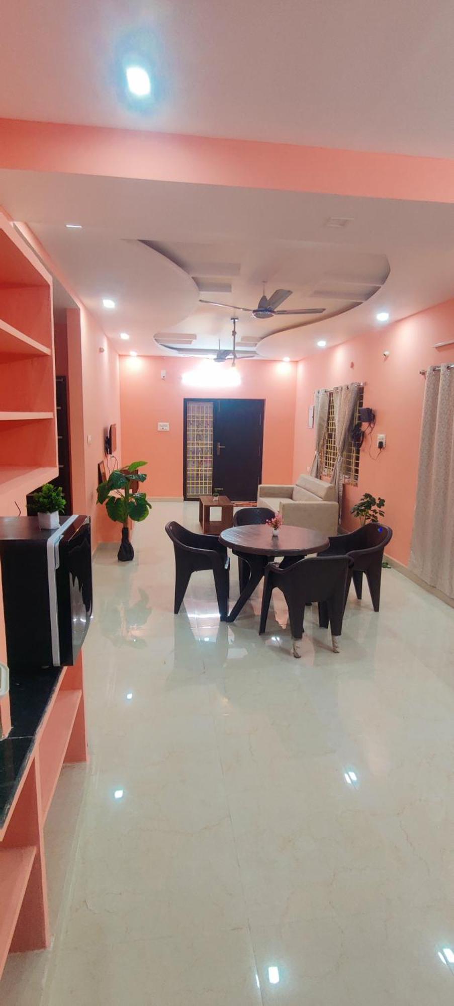 Ruhithahomestay- Ac Rooms-Free Wifi- Android Tv - Near To Alipiri- Door Service Tirupati Esterno foto